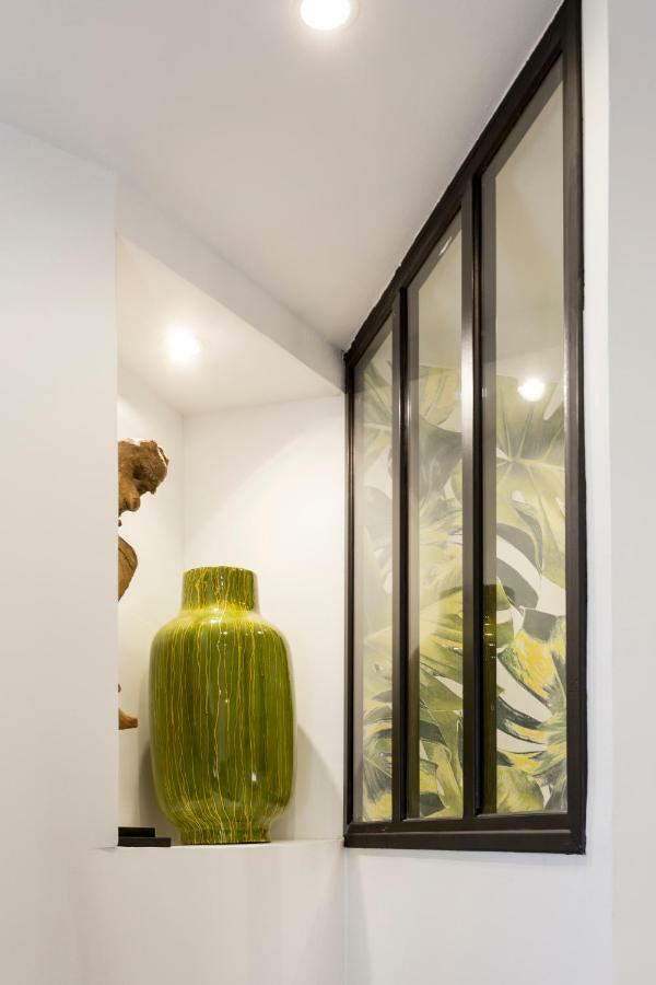 Studio D'Architecte Au Pied De Tour Eiffel Apartment Париж Екстериор снимка