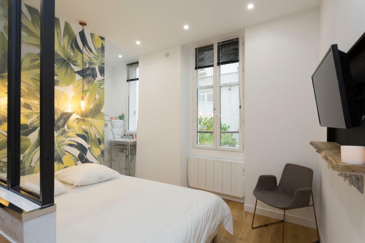 Studio D'Architecte Au Pied De Tour Eiffel Apartment Париж Екстериор снимка